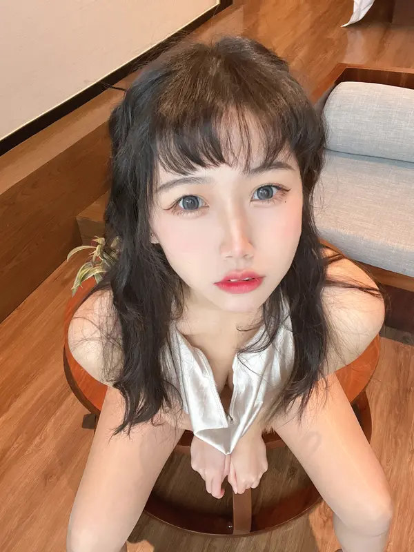 不呆猫 NO.029 浴室人妻 – 007.webp