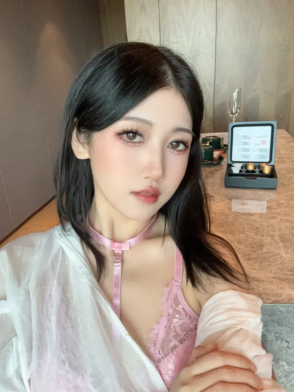 不呆猫 NO.056 粉色衬衣女友 – 014.webp