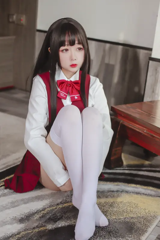 日奈娇 NO.037 JK少女红裙 – 011.webp