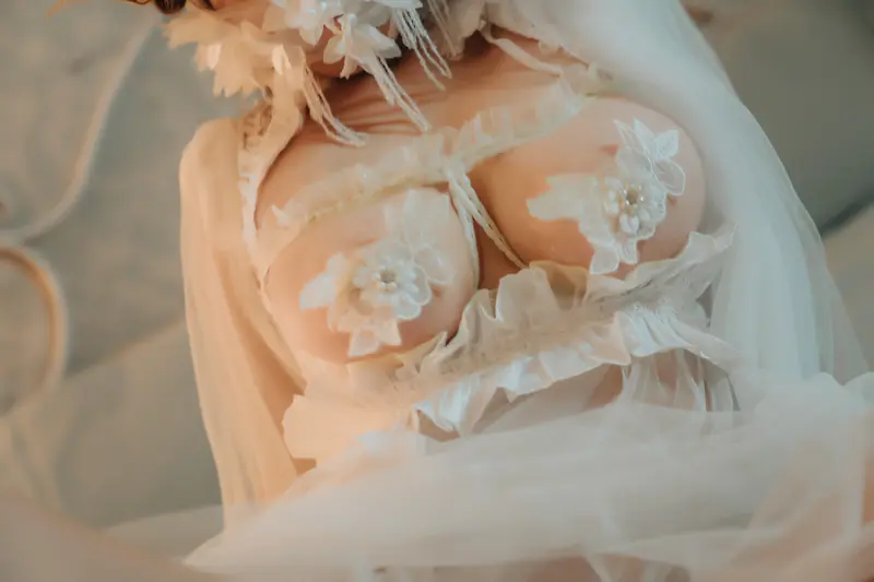 星澜是澜澜叫澜妹呀 NO.009 婚纱 – 018.webp