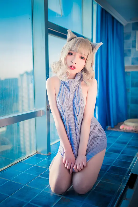 真央Mao NO.001 露背毛衣 – 001.webp