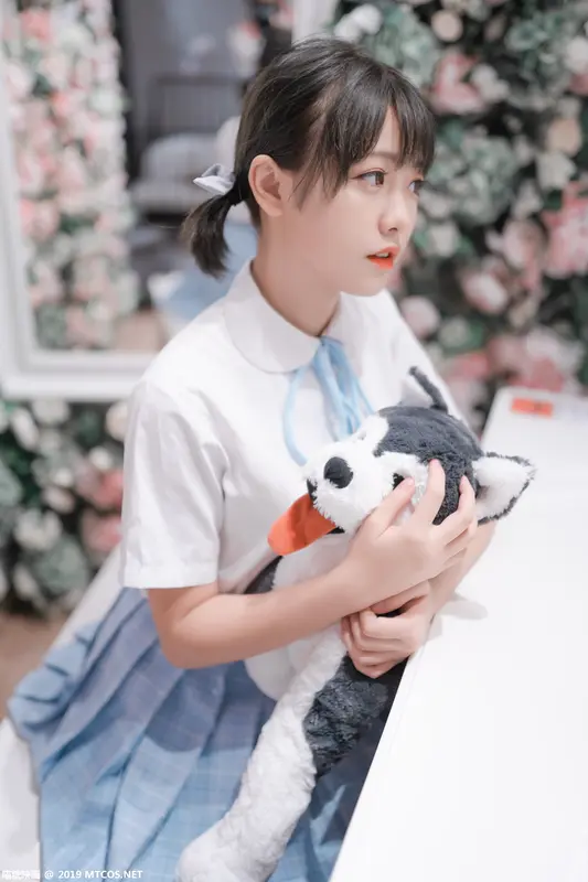 lovely呆玄 NO.002 双马尾 – 039.webp
